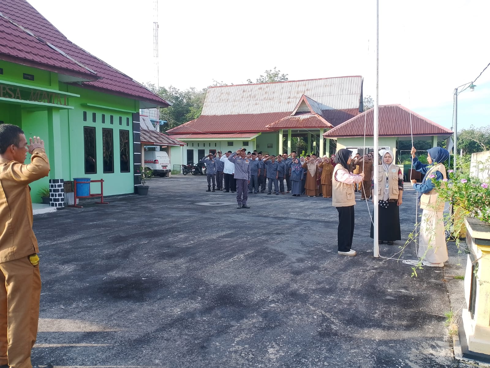 Sinergi Bangun Desa: Pemdes Muntai Gelar Apel Bersama RT, RW, dan Mahasiswa KKN UNRI