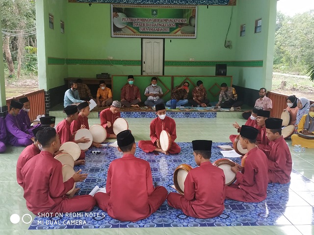 Kearifan Melayu Dalam Menyesuaikan Antara Tauhid Dengan Adat Di Dalam Syari’at Islam