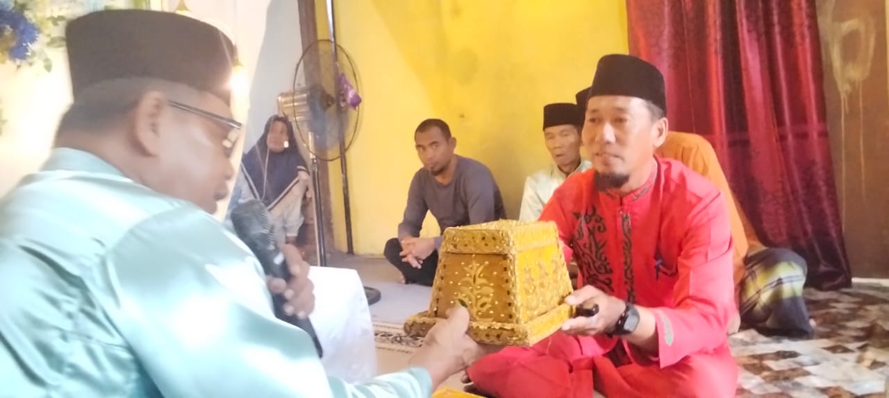 TRADISI HANTARAN BELANJA DALAM ADAT MELAYU DESA MUNTAI