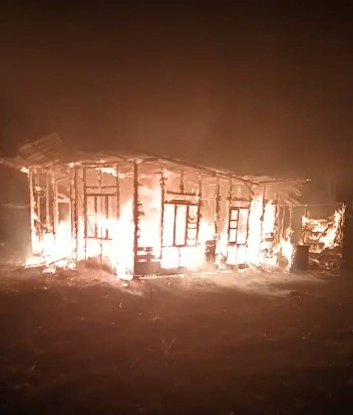 Kebakaran Di Desa Muntai, 1 Rumah Warga Hangus Terbakar.